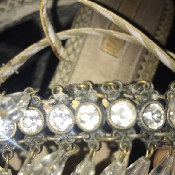 Sandals - Picture 6 of 7